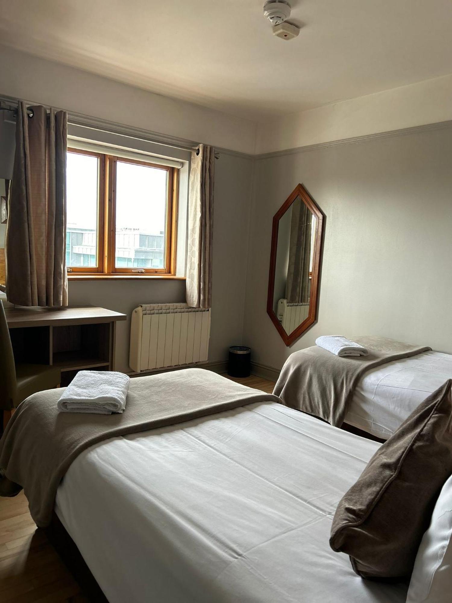 Gogartys Temple Bar Apartments ดับลิน ภายนอก รูปภาพ